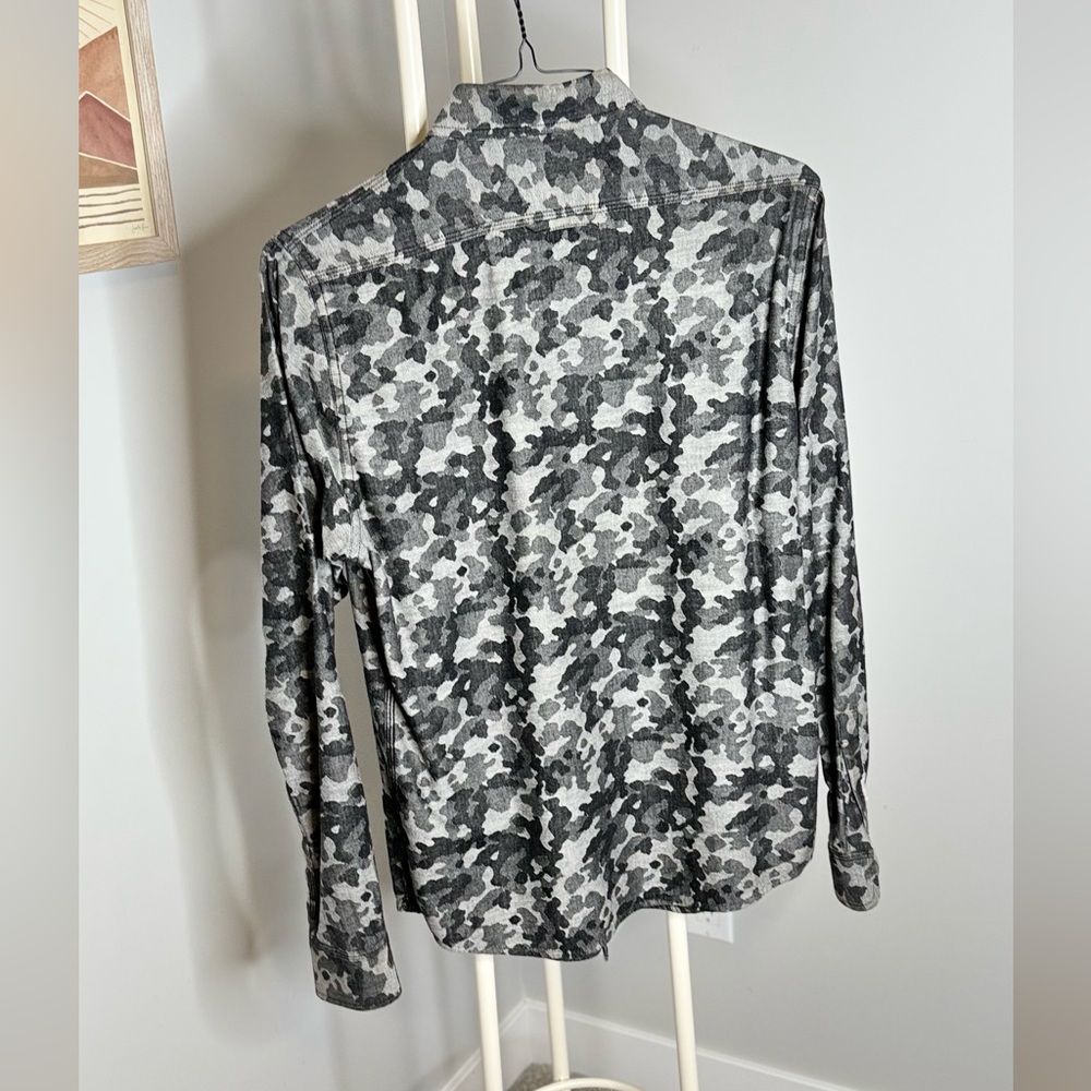 Wings + Horns Gray Camouflage Button-Down Shirt - Picture 8 of 8